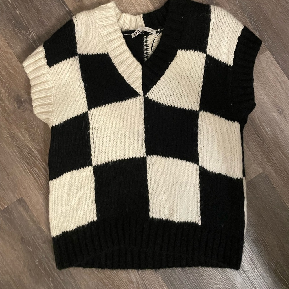 Zara sweater tank